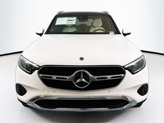 2025 Mercedes-Benz GLC 300