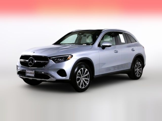 2025 Mercedes-Benz GLC 300