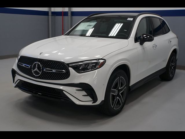 2025 Mercedes-Benz GLC 300