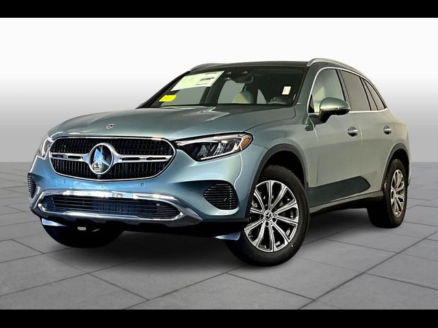 2025 Mercedes-Benz GLC 300