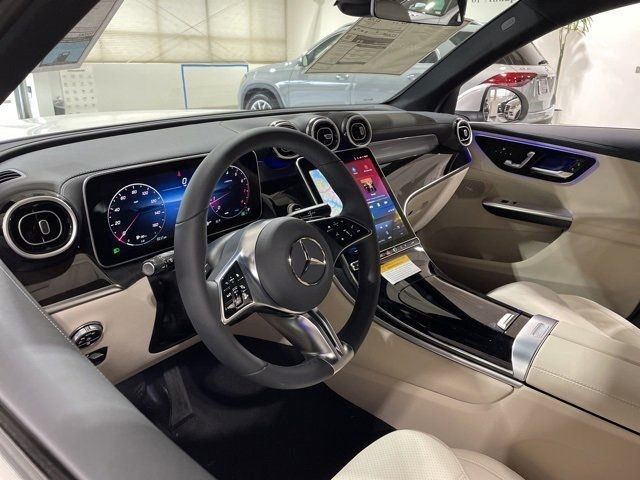 2025 Mercedes-Benz GLC 300