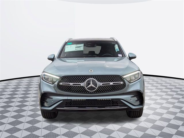 2025 Mercedes-Benz GLC 300