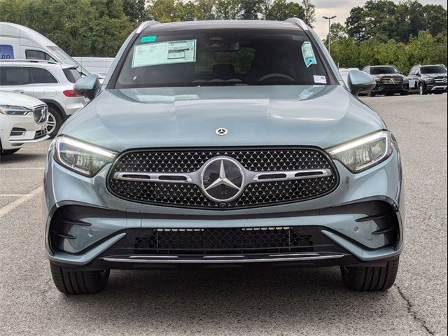 2025 Mercedes-Benz GLC 300