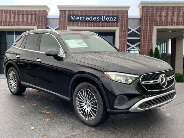 2025 Mercedes-Benz GLC 300