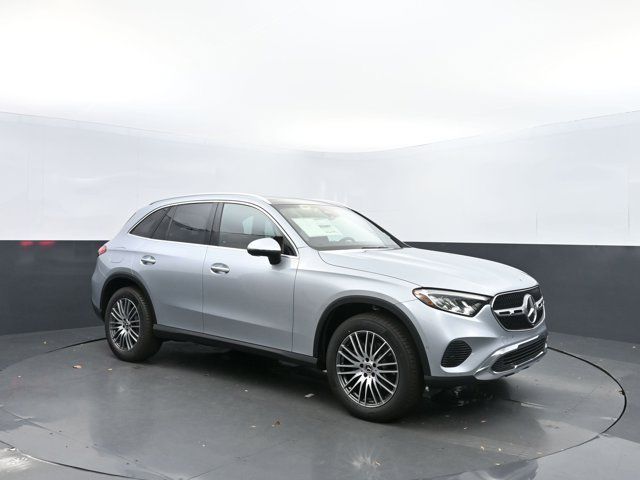 2025 Mercedes-Benz GLC 300