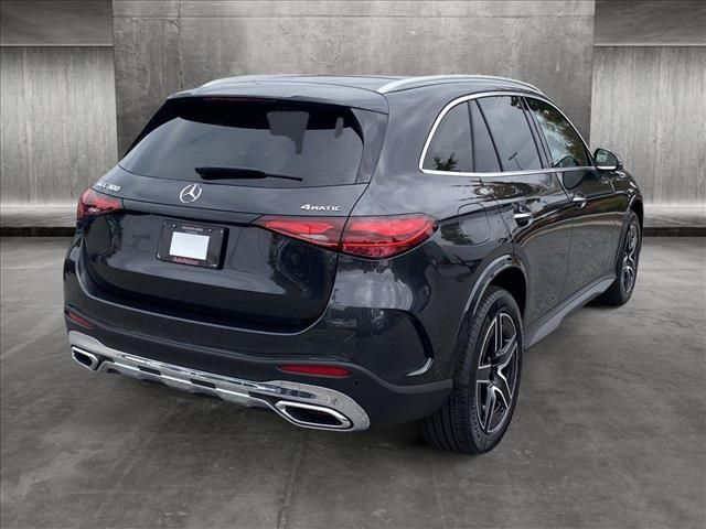 2025 Mercedes-Benz GLC 300