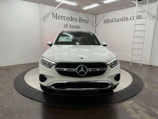 2025 Mercedes-Benz GLC 300