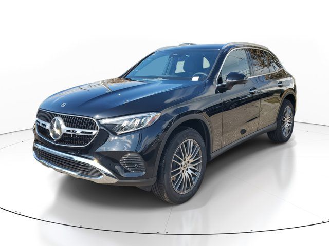 2025 Mercedes-Benz GLC 300