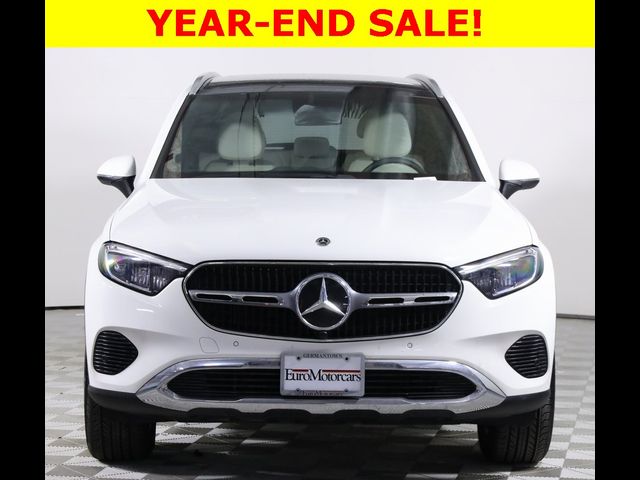2025 Mercedes-Benz GLC 300