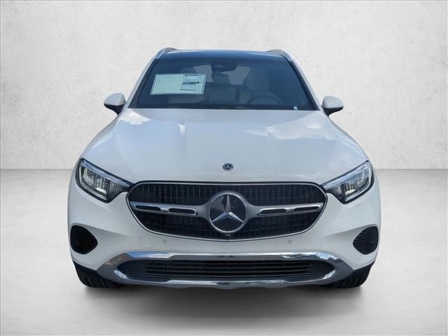 2025 Mercedes-Benz GLC 300