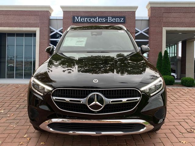 2025 Mercedes-Benz GLC 300