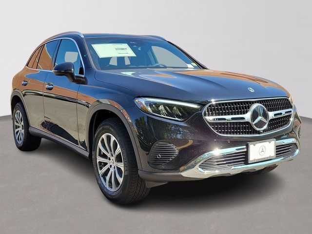 2025 Mercedes-Benz GLC 300