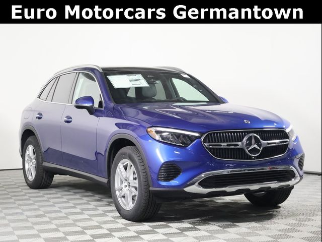 2025 Mercedes-Benz GLC 300