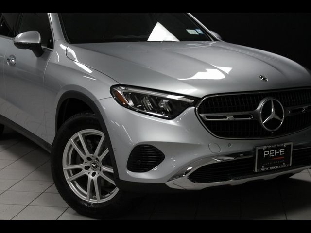 2025 Mercedes-Benz GLC 300