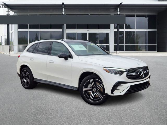 2025 Mercedes-Benz GLC 300