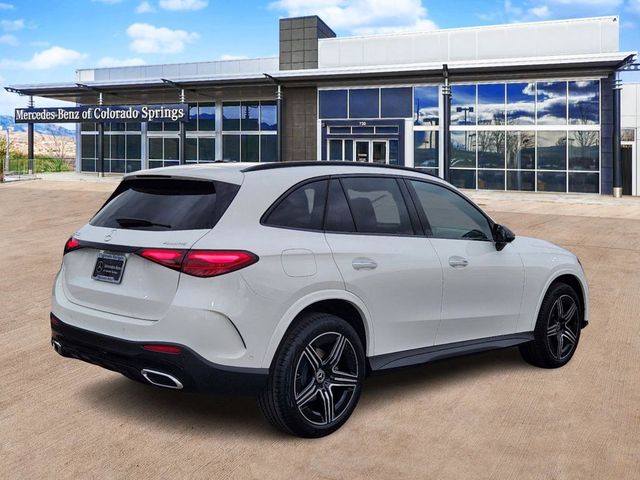 2025 Mercedes-Benz GLC 300