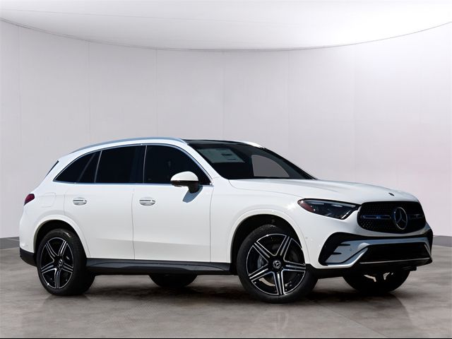 2025 Mercedes-Benz GLC 300