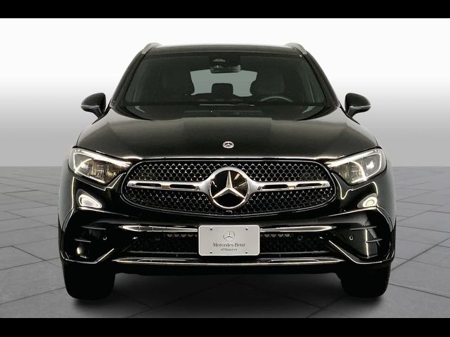 2025 Mercedes-Benz GLC 300