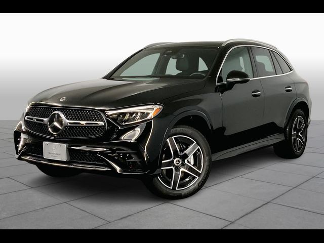 2025 Mercedes-Benz GLC 300