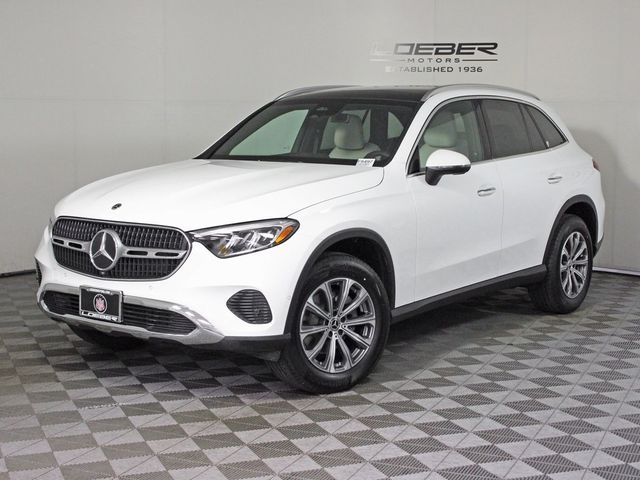 2025 Mercedes-Benz GLC 300