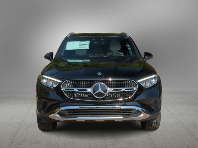 2025 Mercedes-Benz GLC 300