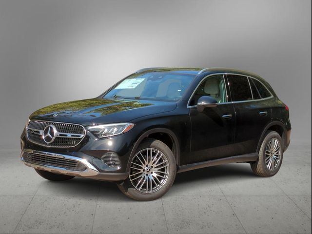 2025 Mercedes-Benz GLC 300