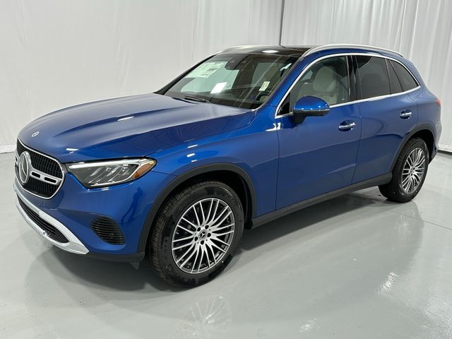 2025 Mercedes-Benz GLC 300