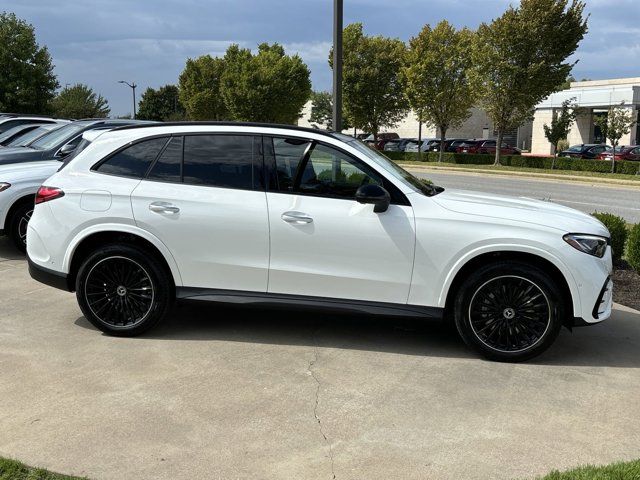 2025 Mercedes-Benz GLC 300