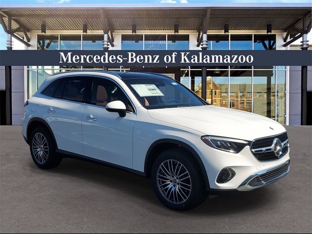 2025 Mercedes-Benz GLC 300