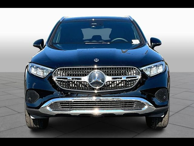 2025 Mercedes-Benz GLC 300