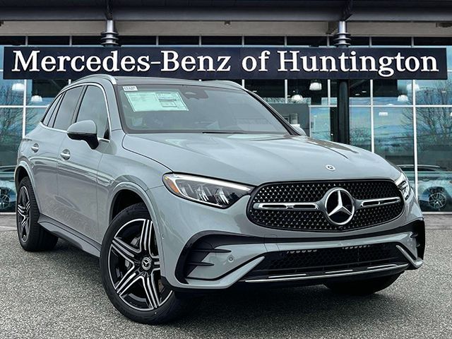 2025 Mercedes-Benz GLC 300