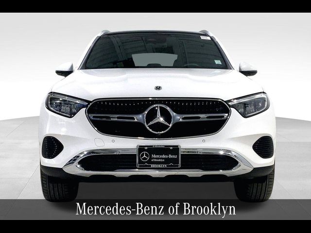 2025 Mercedes-Benz GLC 300