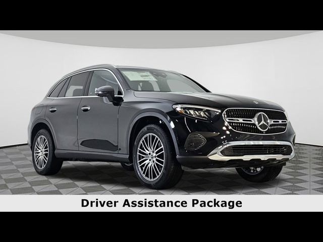 2025 Mercedes-Benz GLC 300