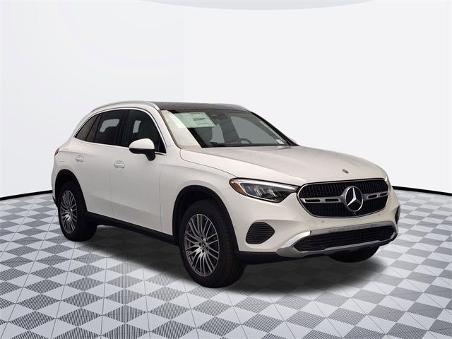 2025 Mercedes-Benz GLC 300