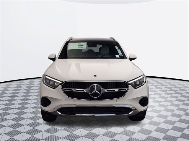 2025 Mercedes-Benz GLC 300