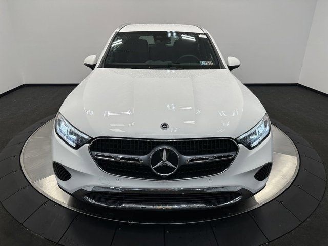 2025 Mercedes-Benz GLC 300