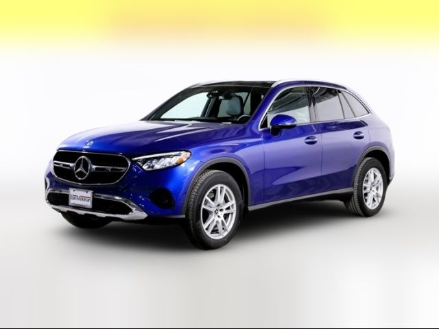 2025 Mercedes-Benz GLC 300
