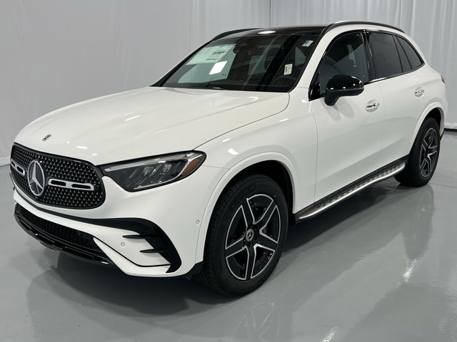 2025 Mercedes-Benz GLC 300