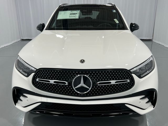 2025 Mercedes-Benz GLC 300