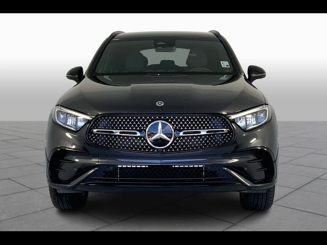 2025 Mercedes-Benz GLC 300