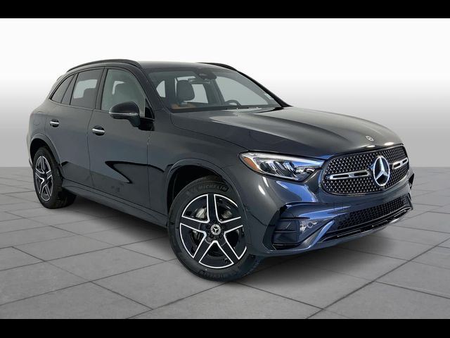 2025 Mercedes-Benz GLC 300