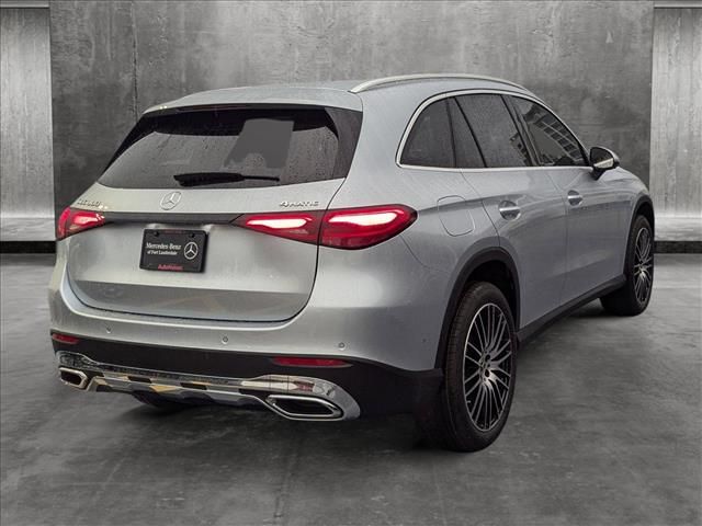 2025 Mercedes-Benz GLC 300