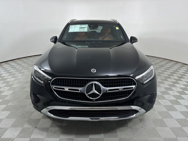 2025 Mercedes-Benz GLC 300