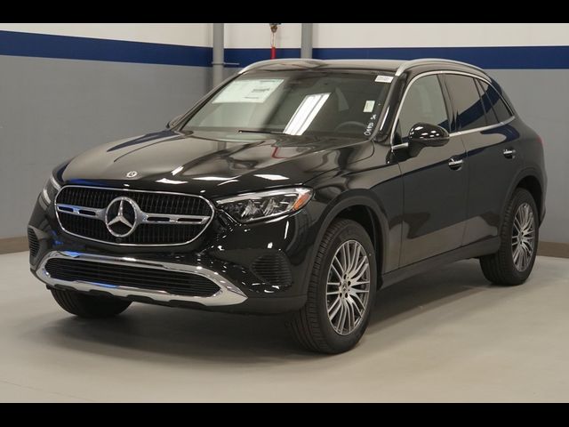 2025 Mercedes-Benz GLC 300