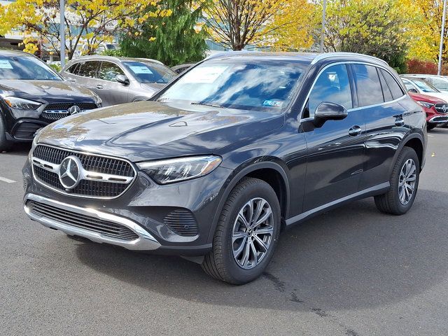 2025 Mercedes-Benz GLC 300