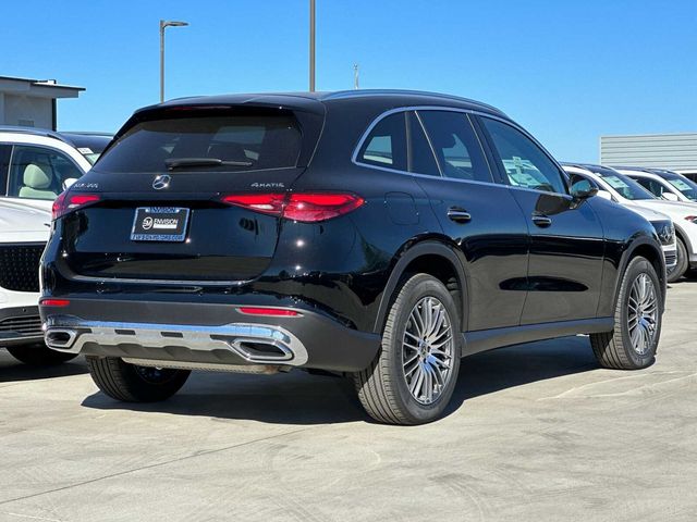 2025 Mercedes-Benz GLC 300