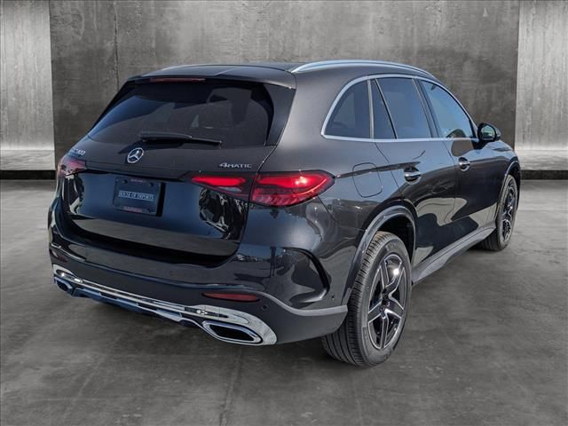 2025 Mercedes-Benz GLC 300