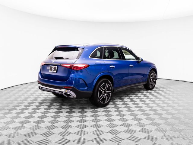 2025 Mercedes-Benz GLC 300