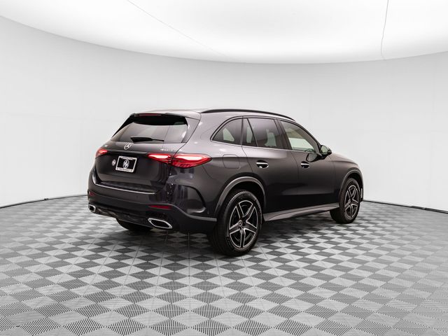 2025 Mercedes-Benz GLC 300