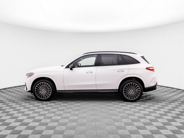 2025 Mercedes-Benz GLC 300